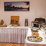 Szálloda Aschenbrenner 3*