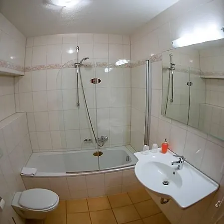Ξενοδοχείο Aschenbrenner 3*