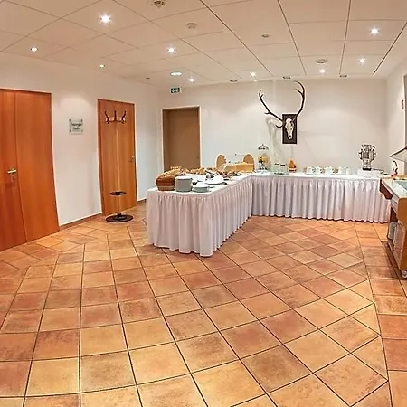 Ξενοδοχείο Aschenbrenner 3*