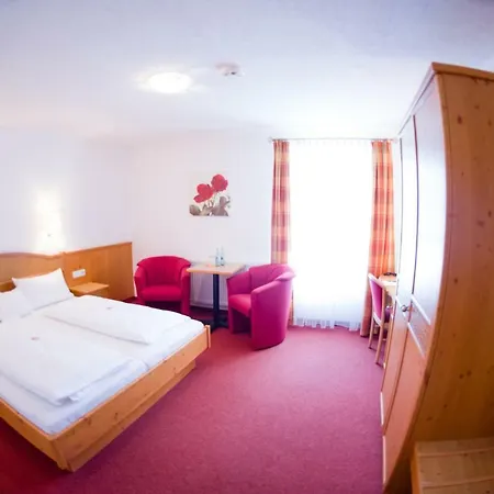 Hotel Aschenbrenner Freudenberg (Bavaria)